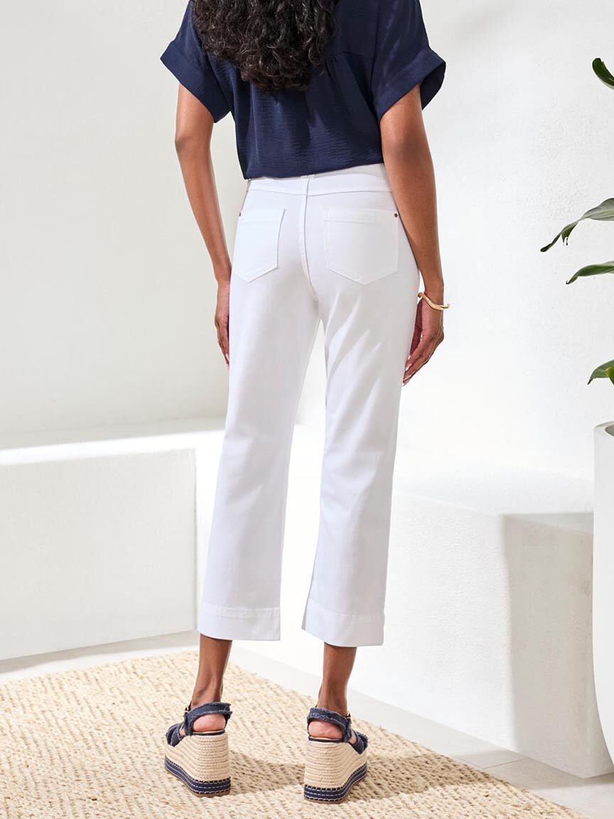 Comfort Stretch Pull-On Kick Flare Capris