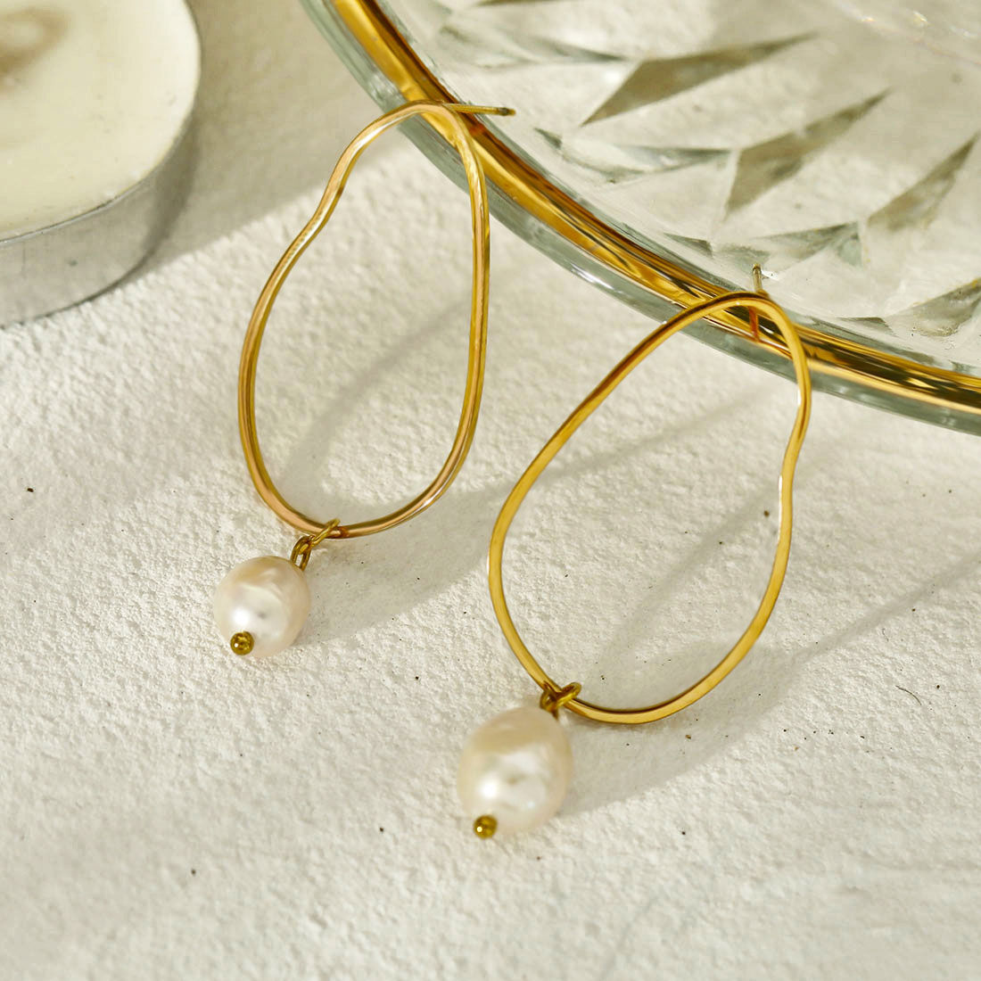 SADIE Natural Freshwater Pearl Earrings Image 1