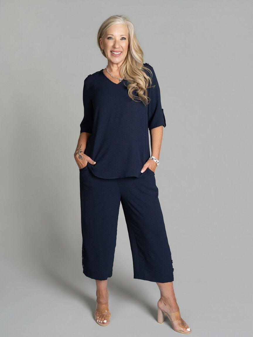 Air Flow Elbow Sleeve Top