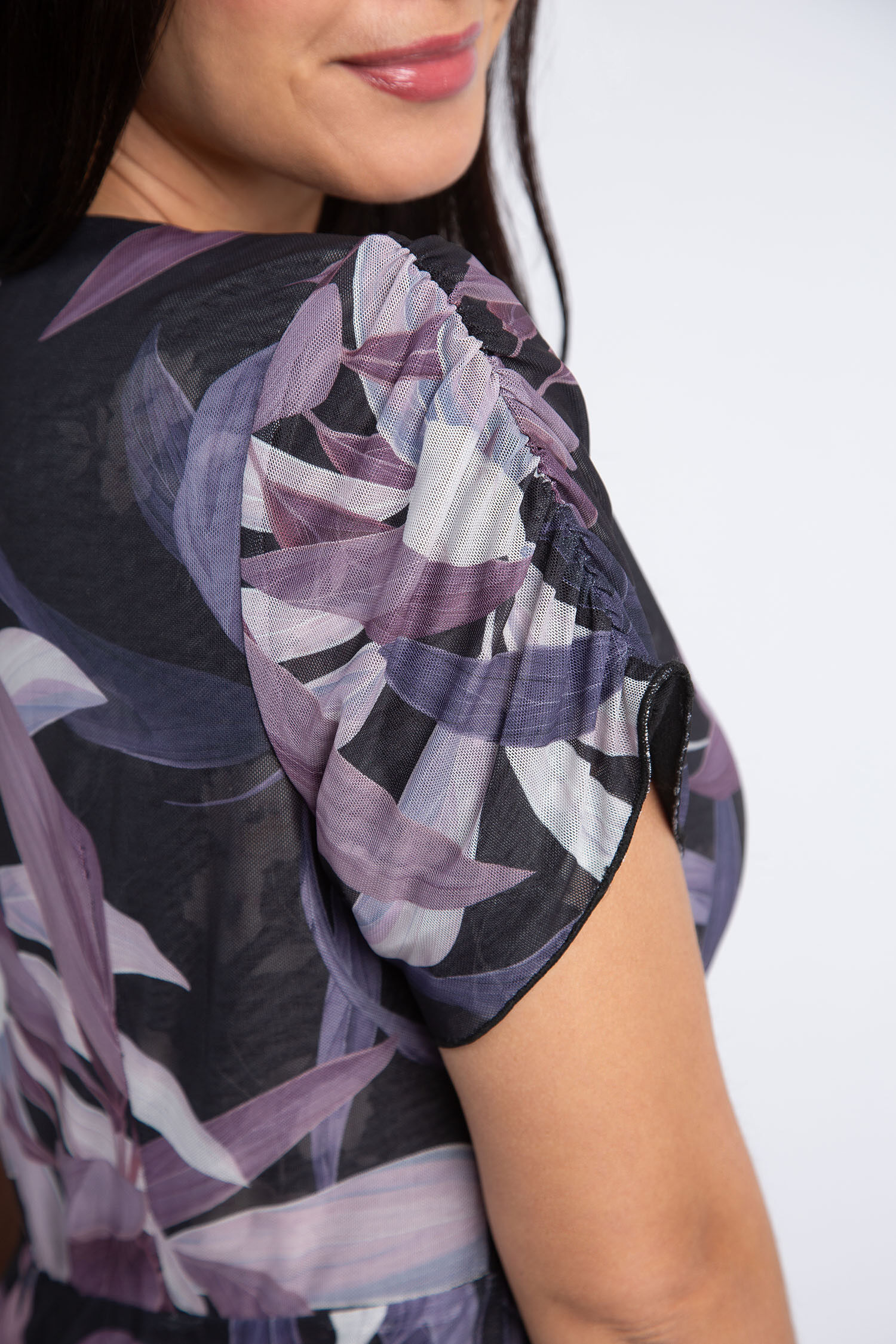 Reversible Short Sleeve Floral Dress Image 4