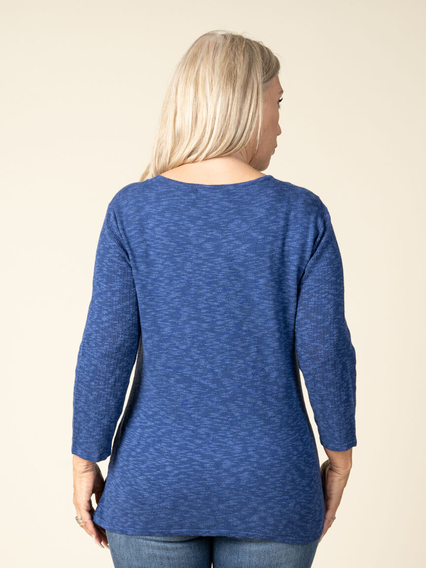 3/4 sleeve sweater with hotfix detail