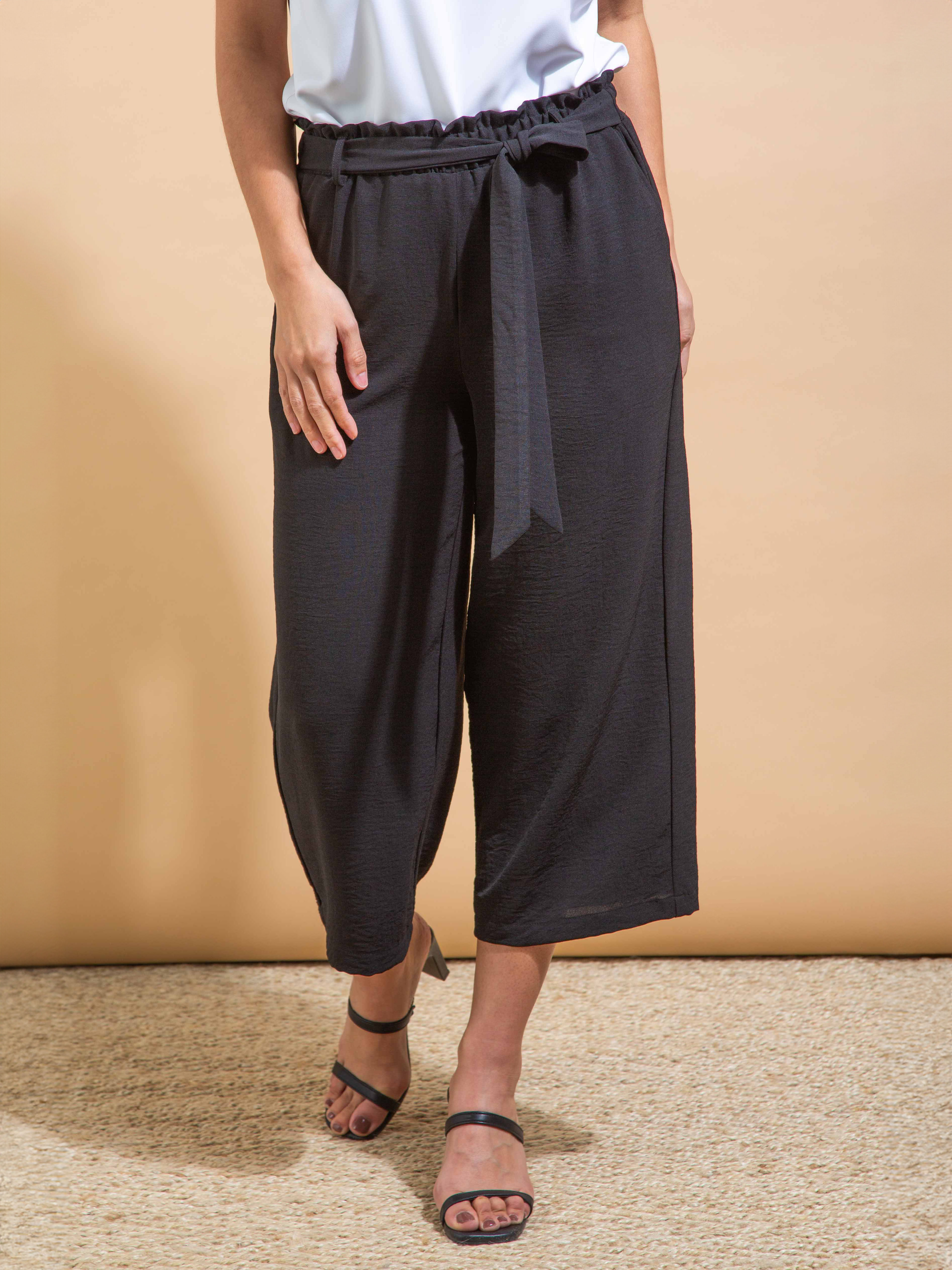 Wide Leg Cropped Pants Image 1
