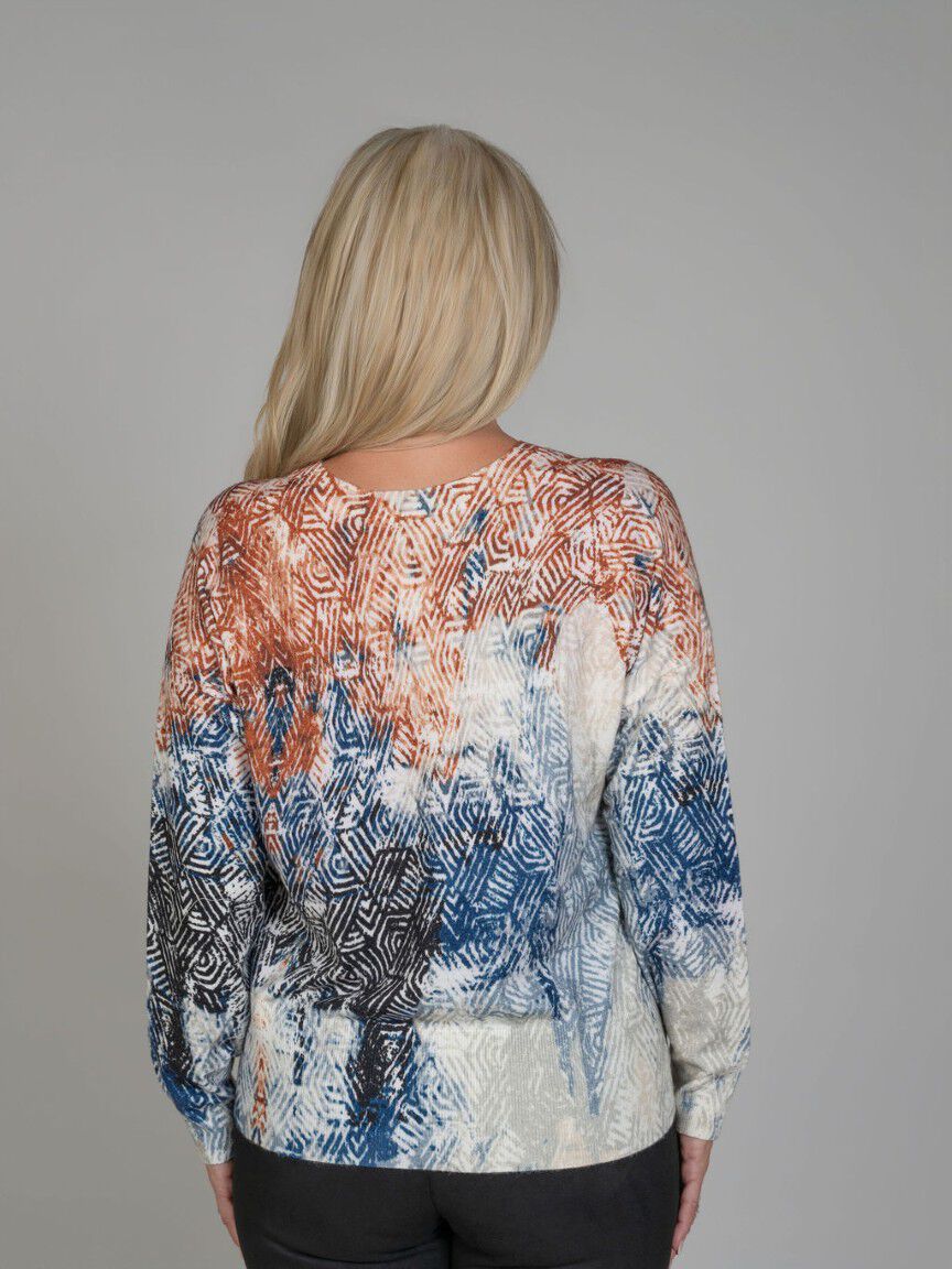 Lightweight Knit Pullover