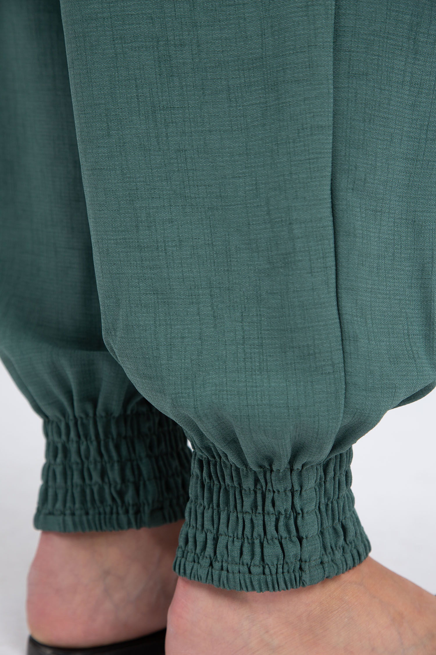 Balloon Pants Image 5