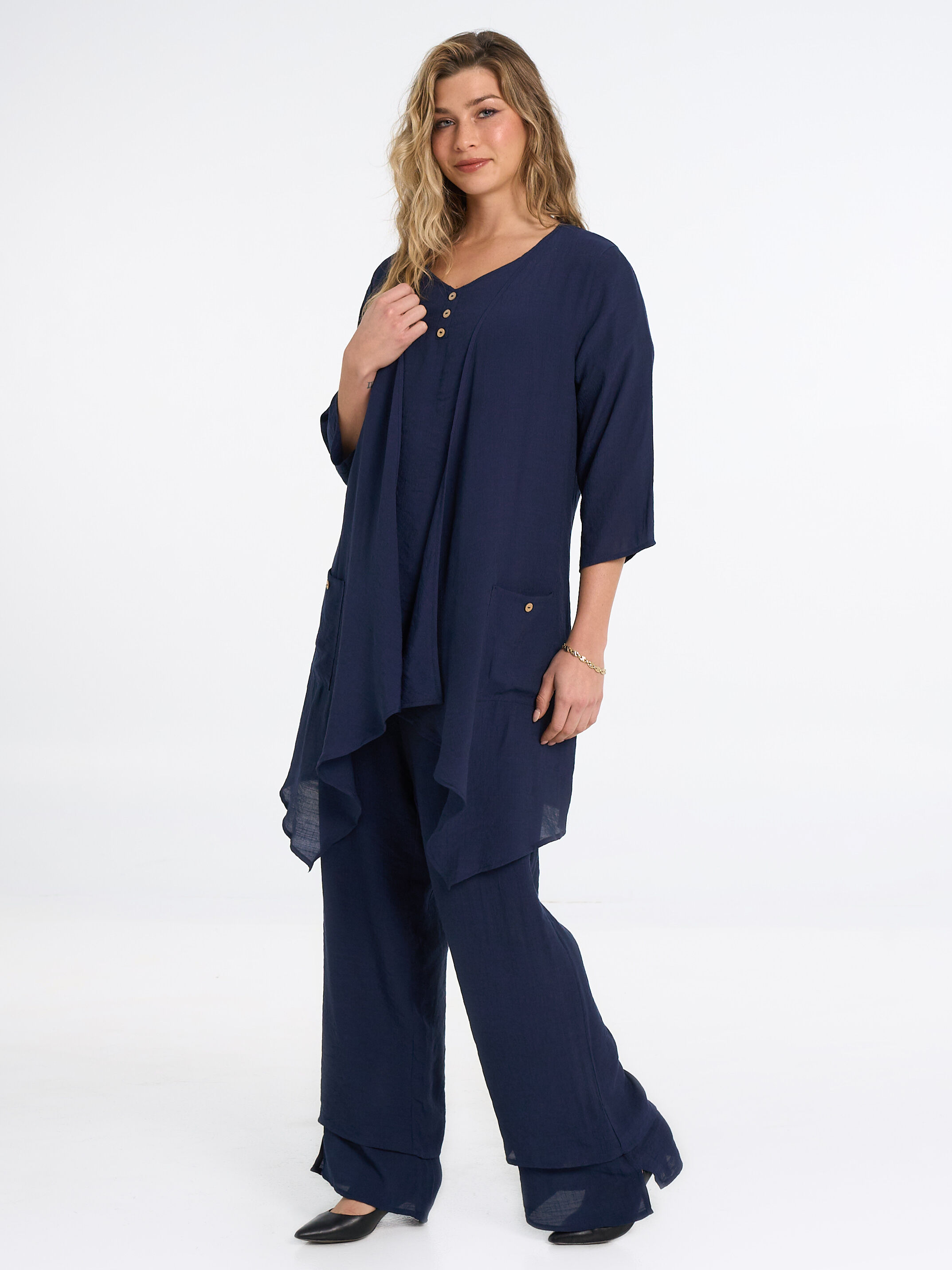 3/4 Sleeve Long Cardigan With Pockets Image 1