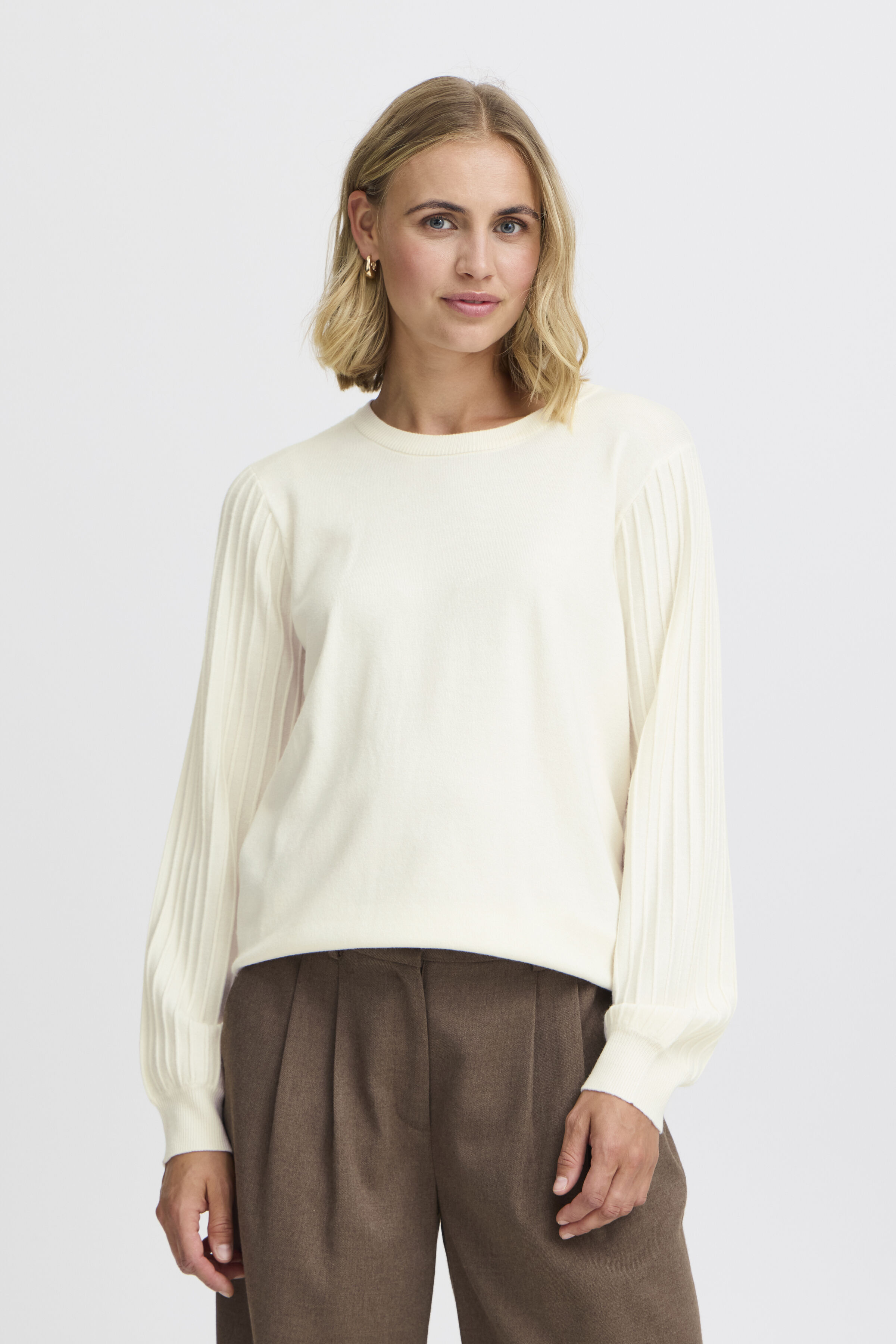 Ribbed Sleeve Soft Knit Sweater Image 1