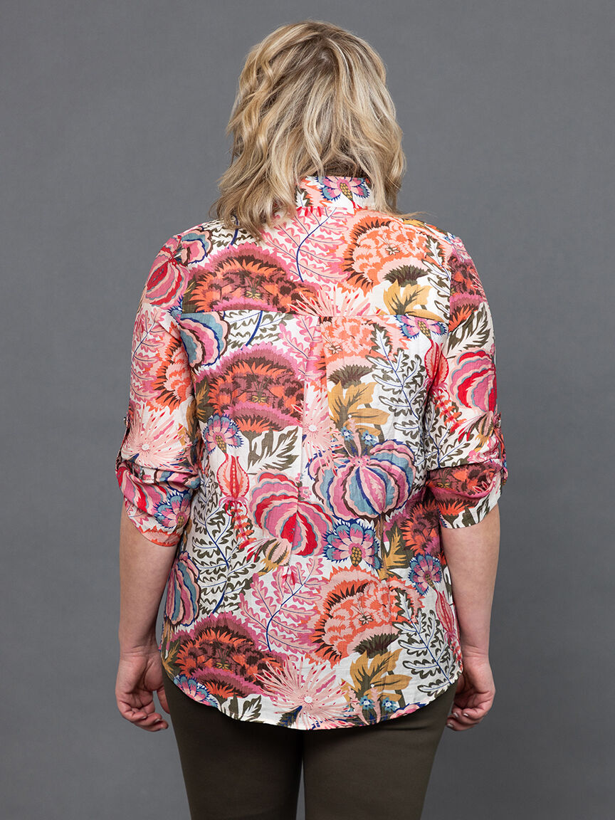 &frac34; sleeve button up floral blouse Image 4