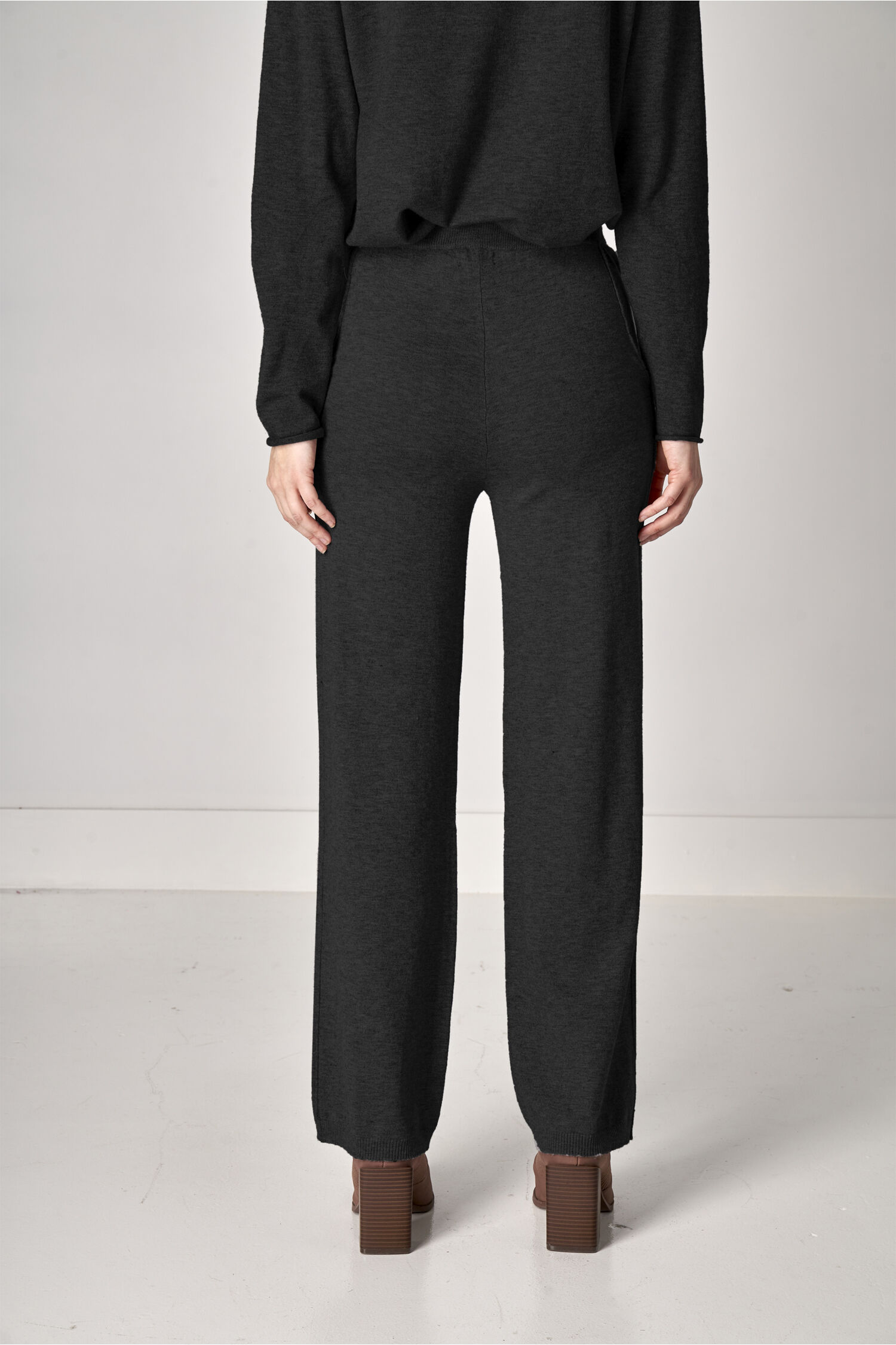 Knit Wide-Leg Pants  Image 2