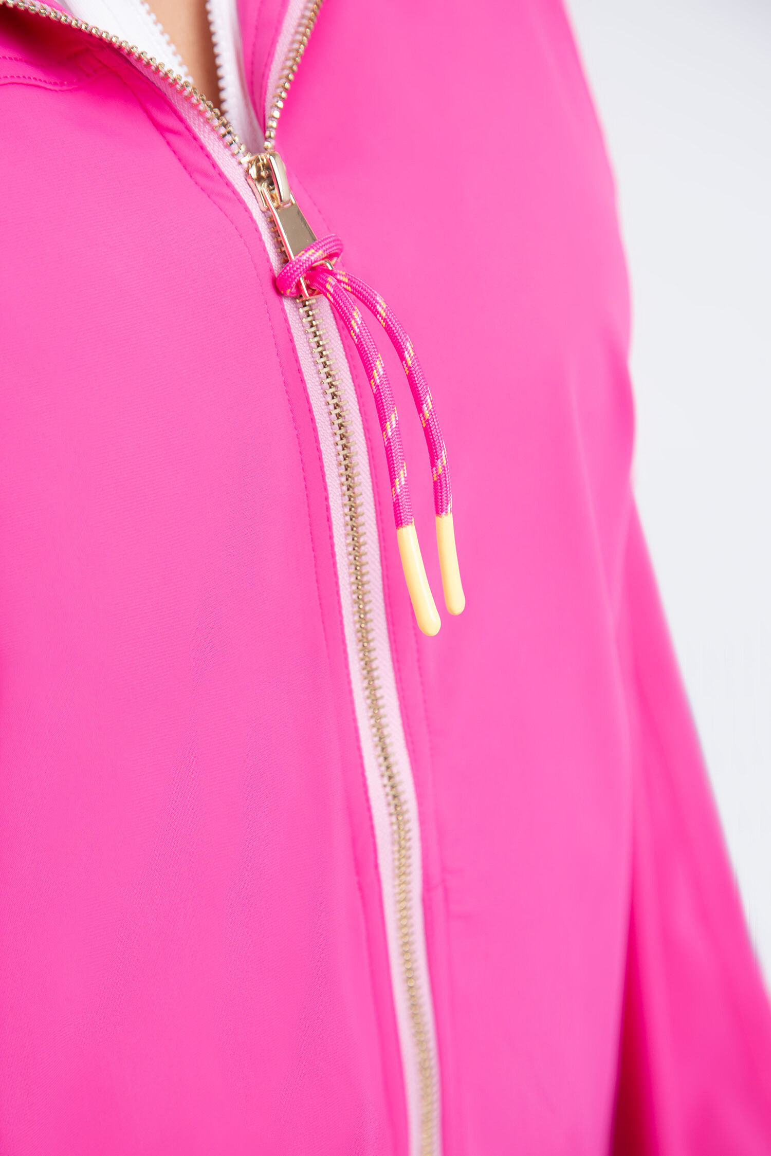 Long Sleeve Golf Jacket w/ Hood Image 5