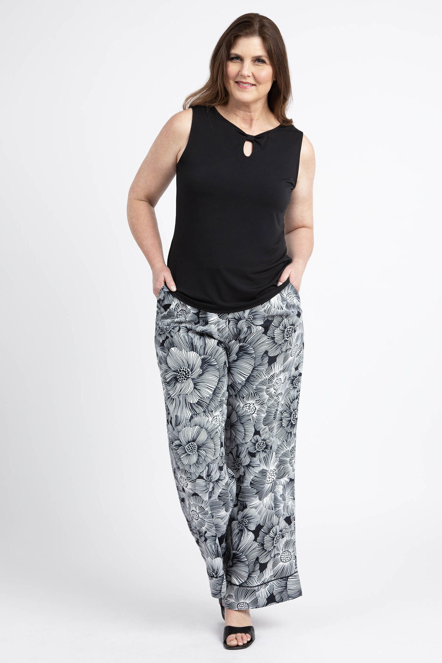 Keyhole Neckline Sleeveless Top Image 2