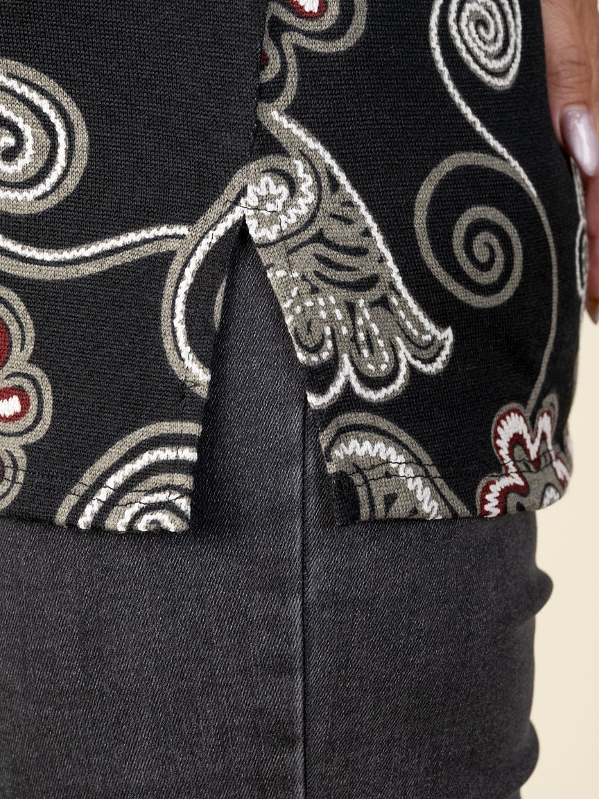 3/4 Sleeve V-Neck Printed Top