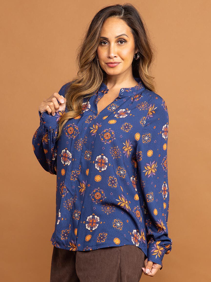 Long Sleeve Blouse in Festive Print Image 3