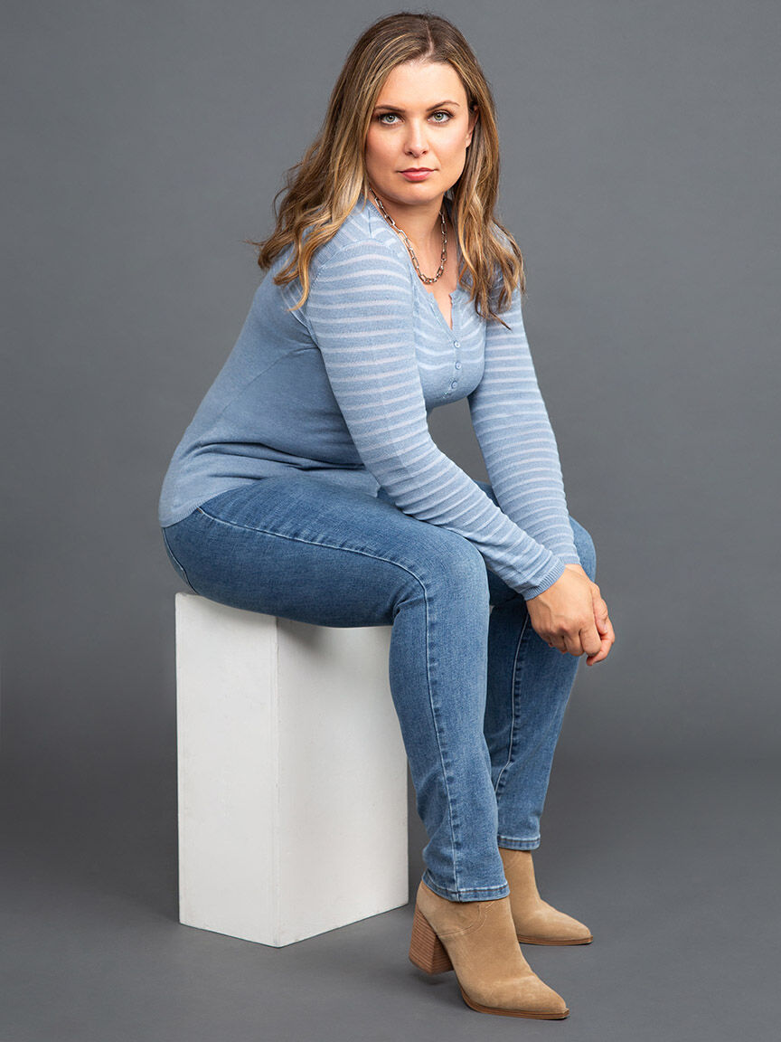 Long Sleeve Henley Neck Knit Sweater Image 6