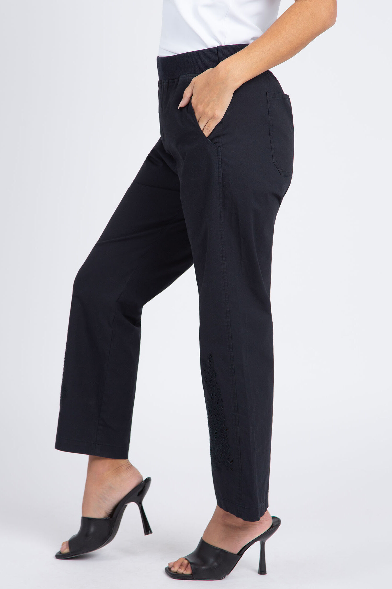 Pull-On Cropped Pants w/ Embroidery Image 2