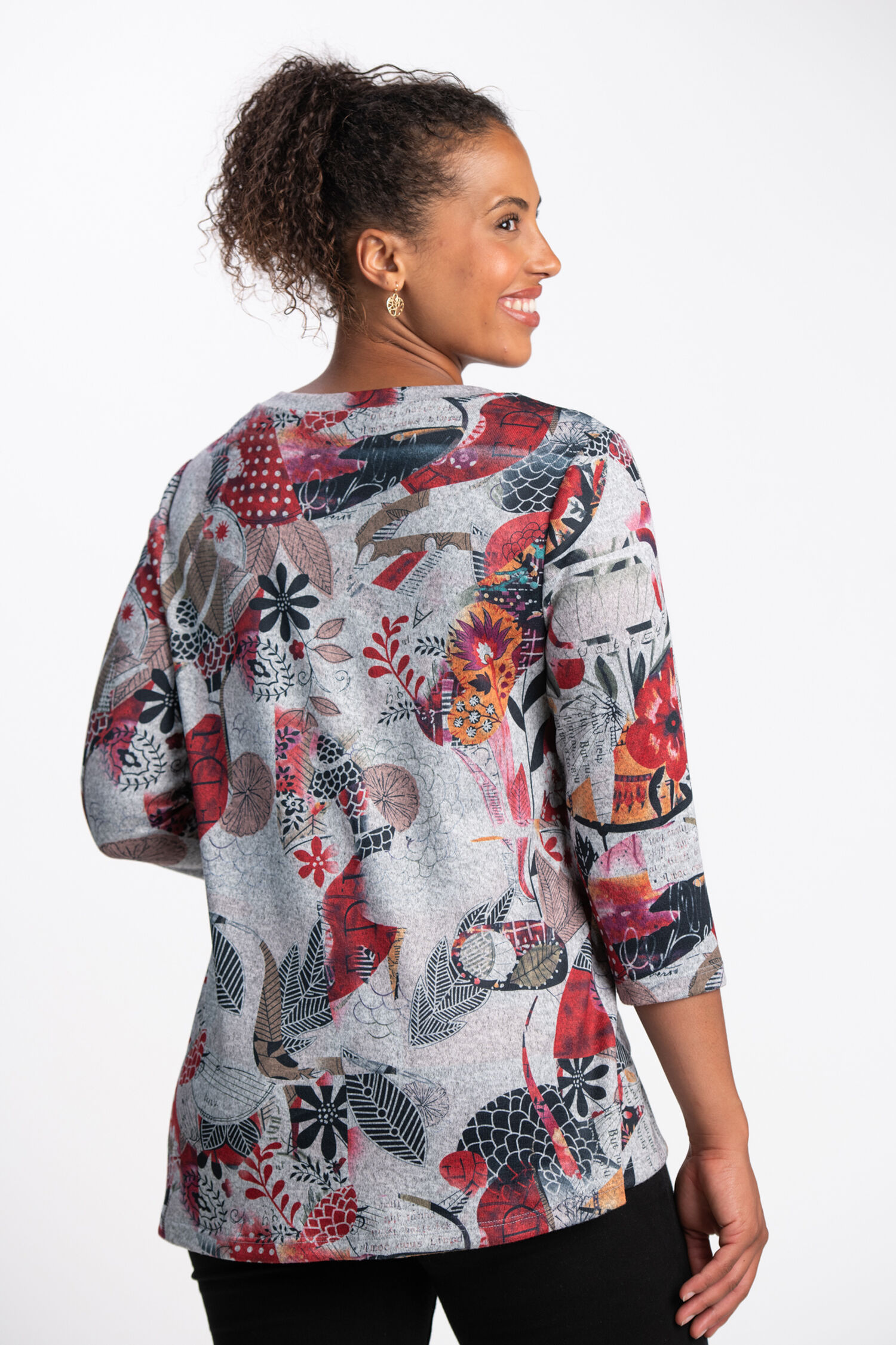 &frac34; Sleeve Tiered Hem V-Neck Top  Image 3