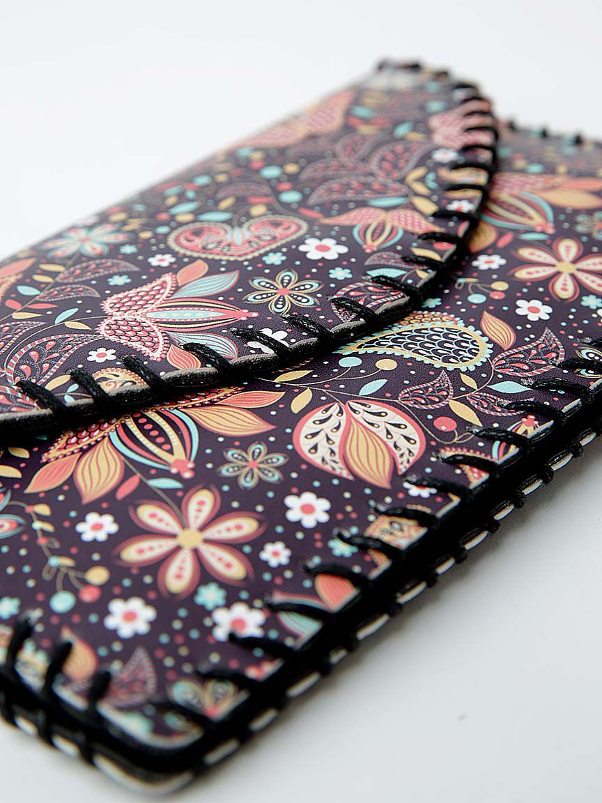 Floral Print Vegan Leather Crossbody Bag Image 6