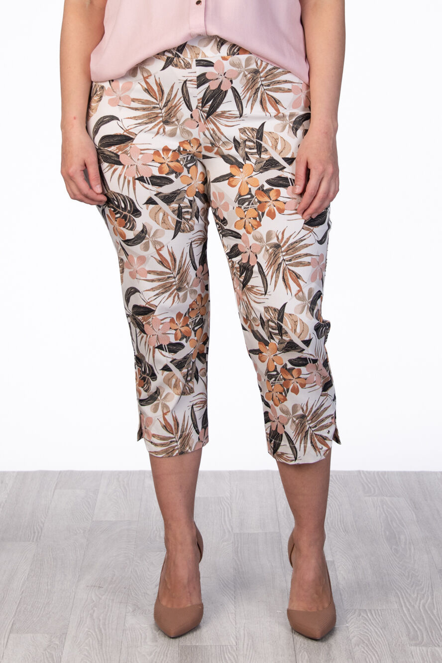 Floral Rivet Capri Image 2