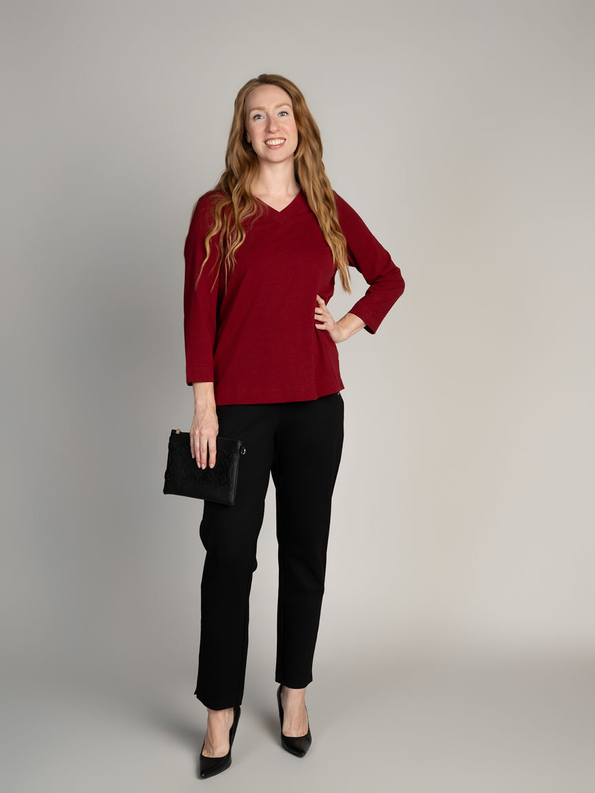 3/4 Sleeve V-Neck Top Image 6