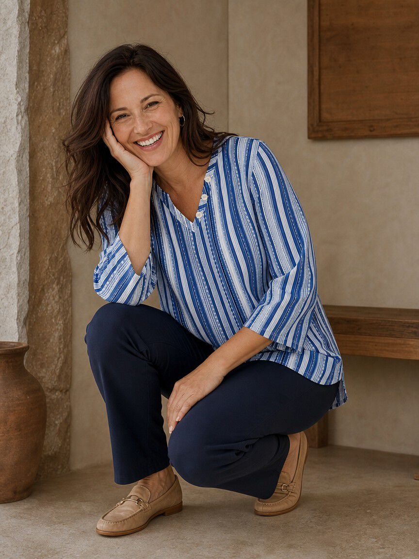 3/4 Sleeve V-Neck Top