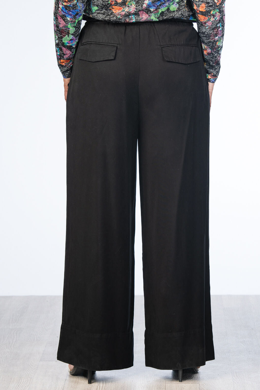 High Rise Flare Pants  Image 3