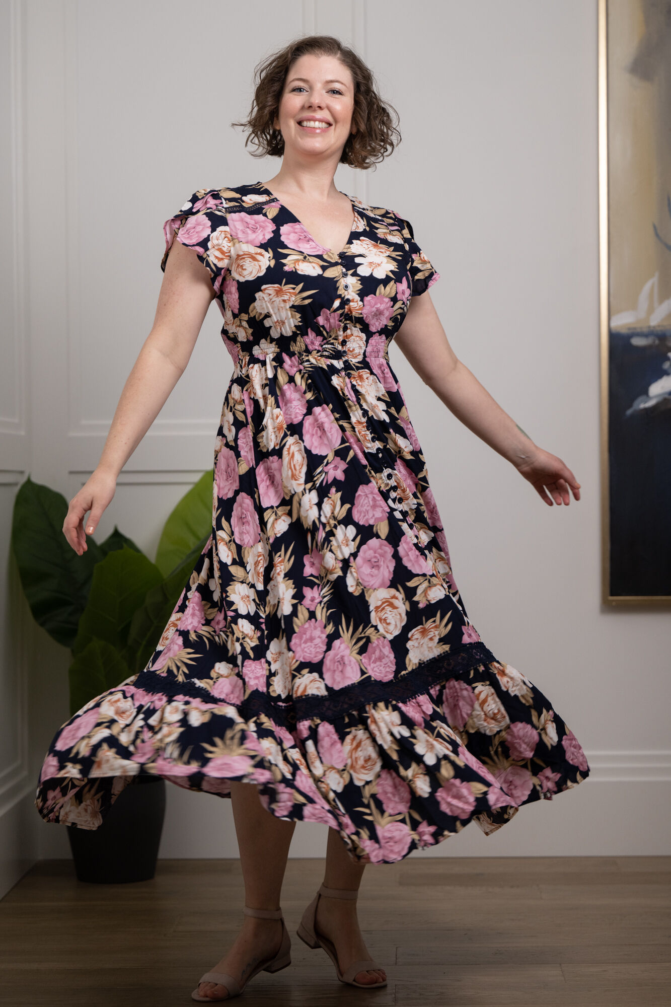 Floral Ruffle Maxi Dress Image 3