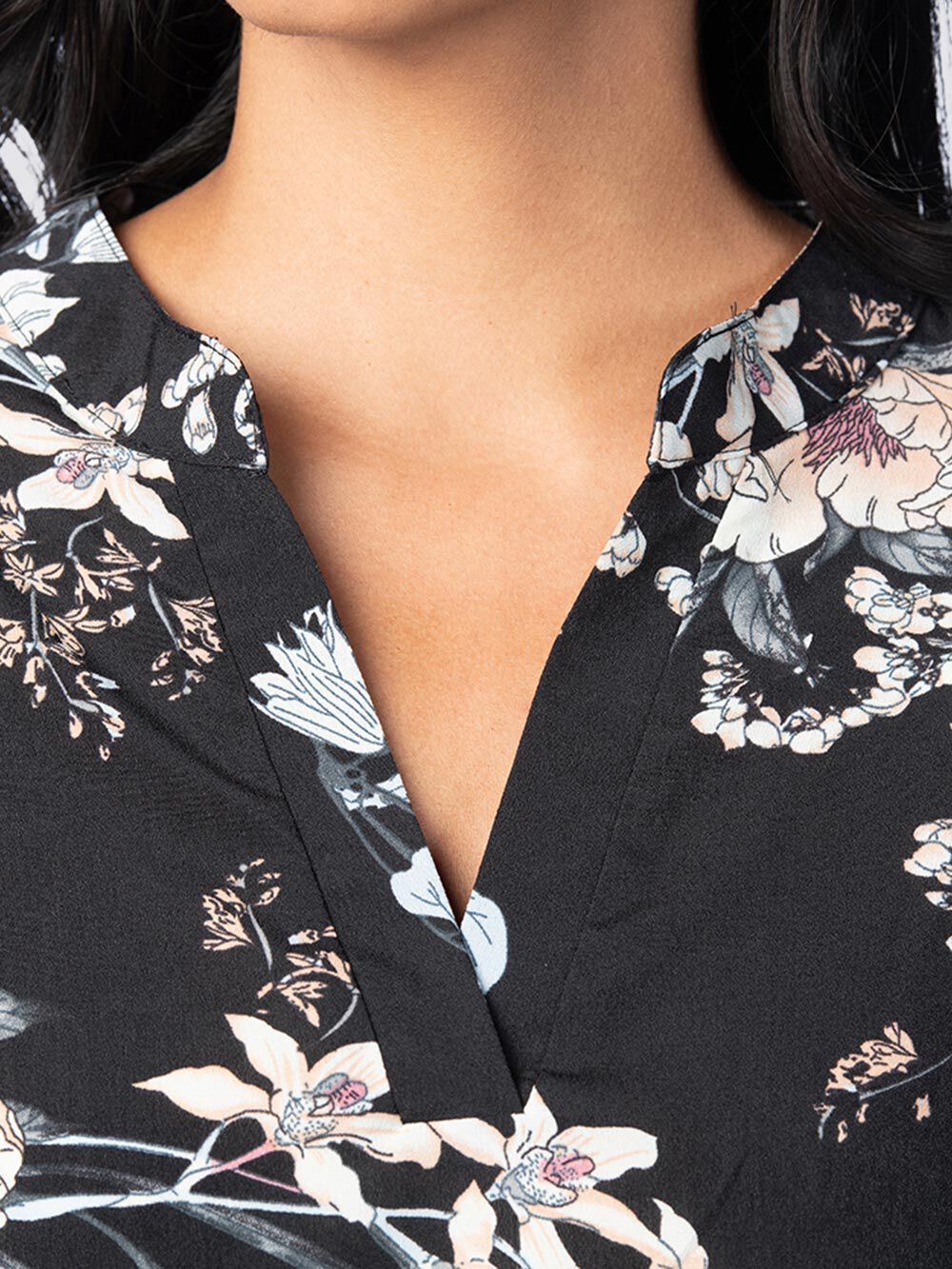 Black Base Botanical Blouse Image 4