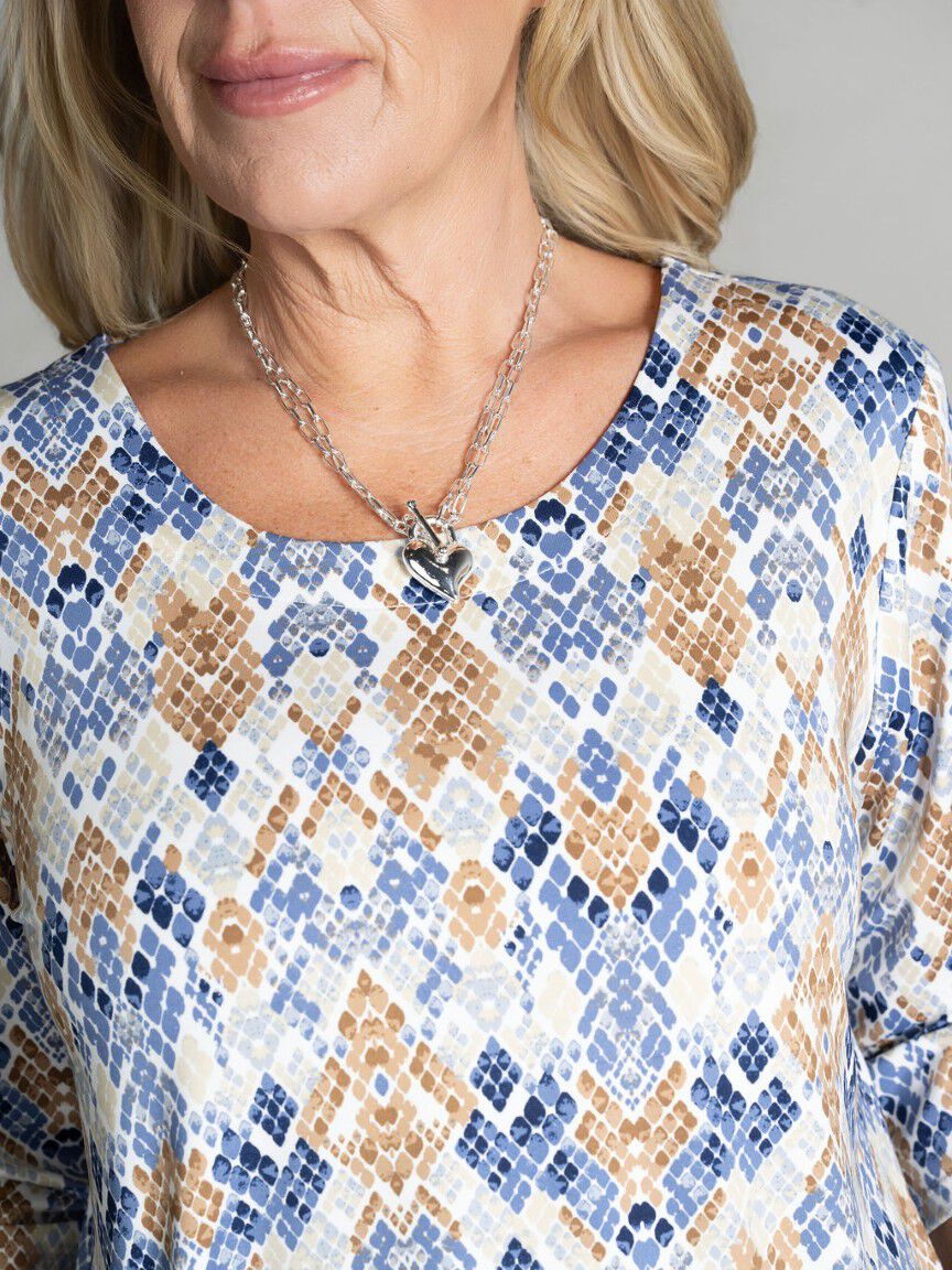 Elbow Sleeve Top