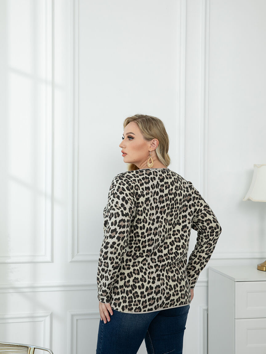 3/4 Sleeve Leopard Print Sweater