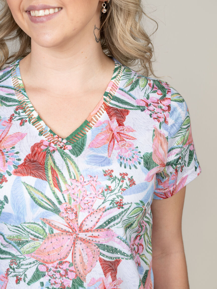 V-Neck Top with Hotfix 