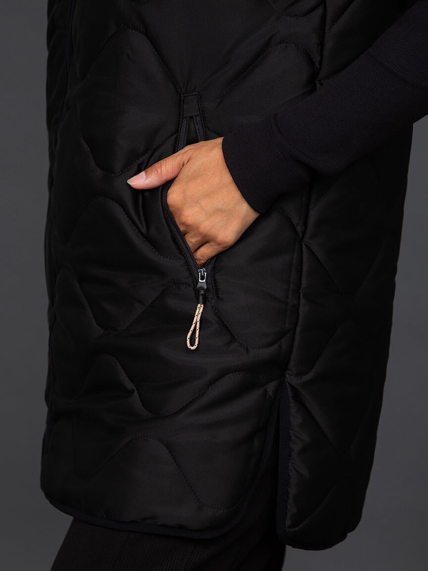 Reversible Quilted Vest Image 6