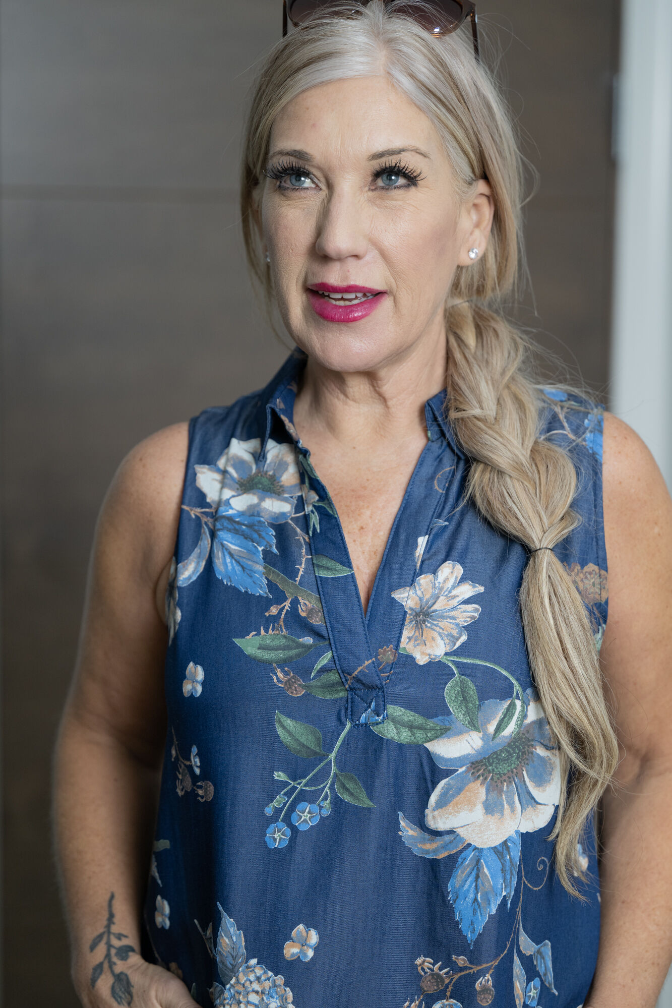 Floral Collar Hi-Lo Dress Image 2