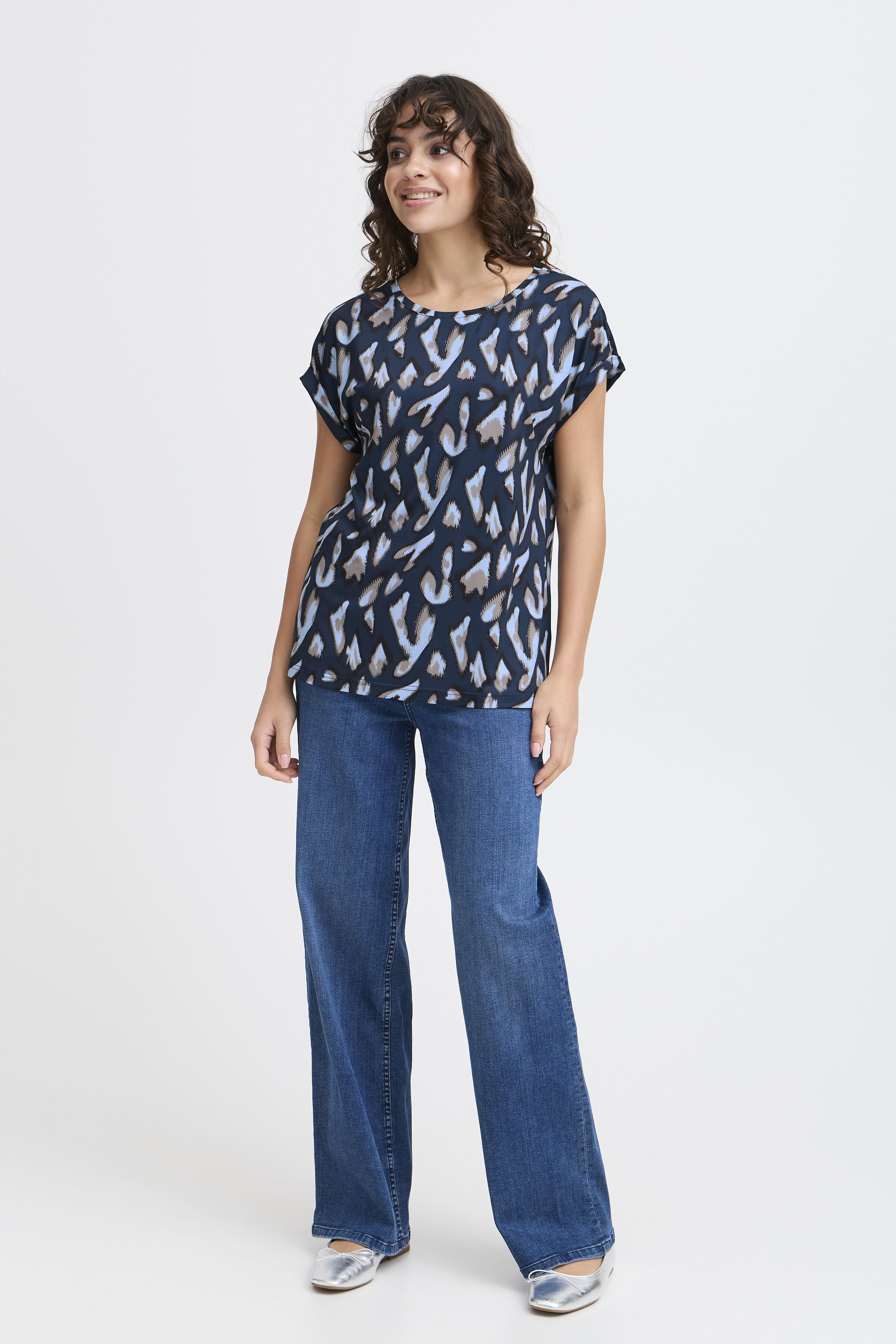 Short Sleeve Top Image 5