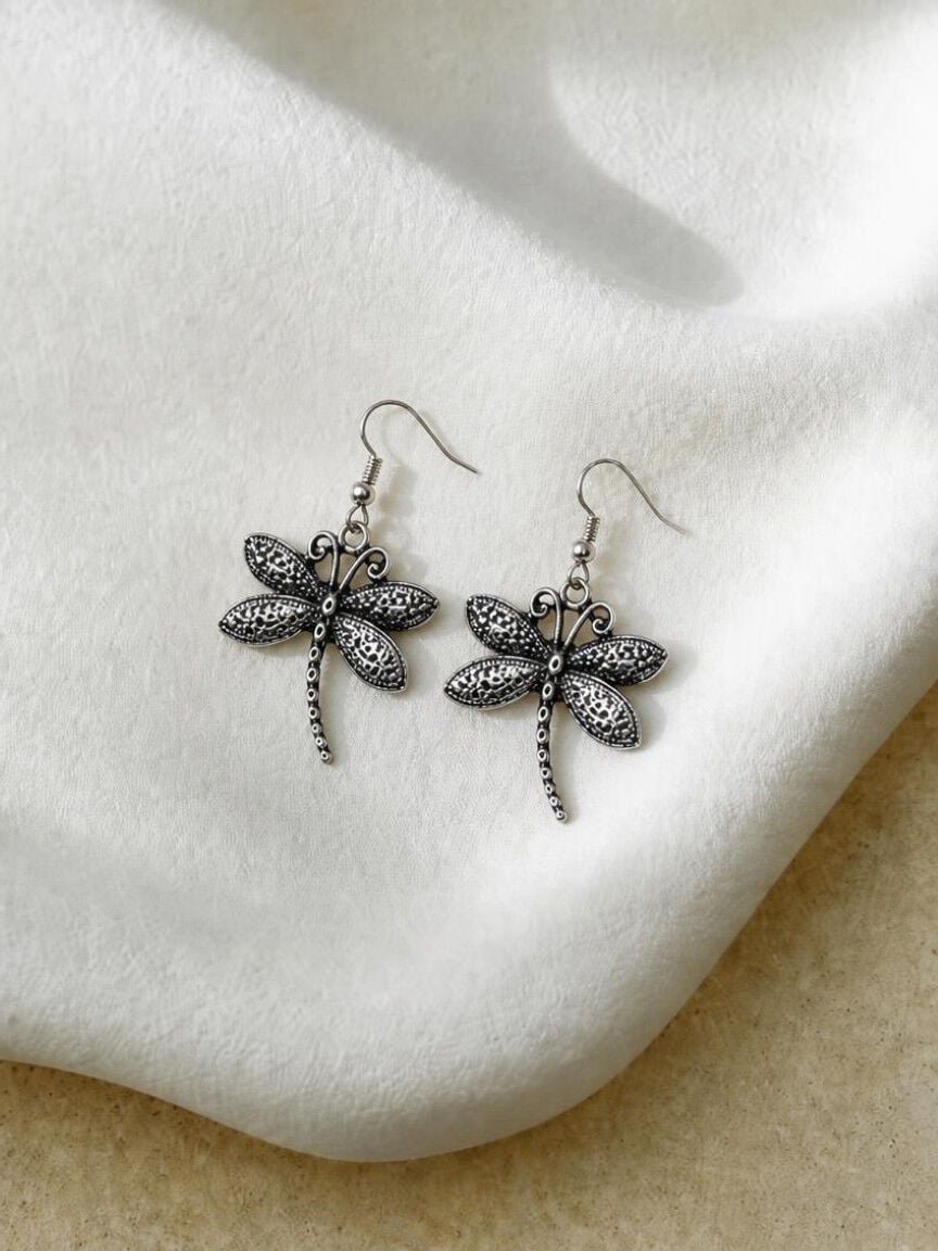 Dangling Dragonfly Earrings