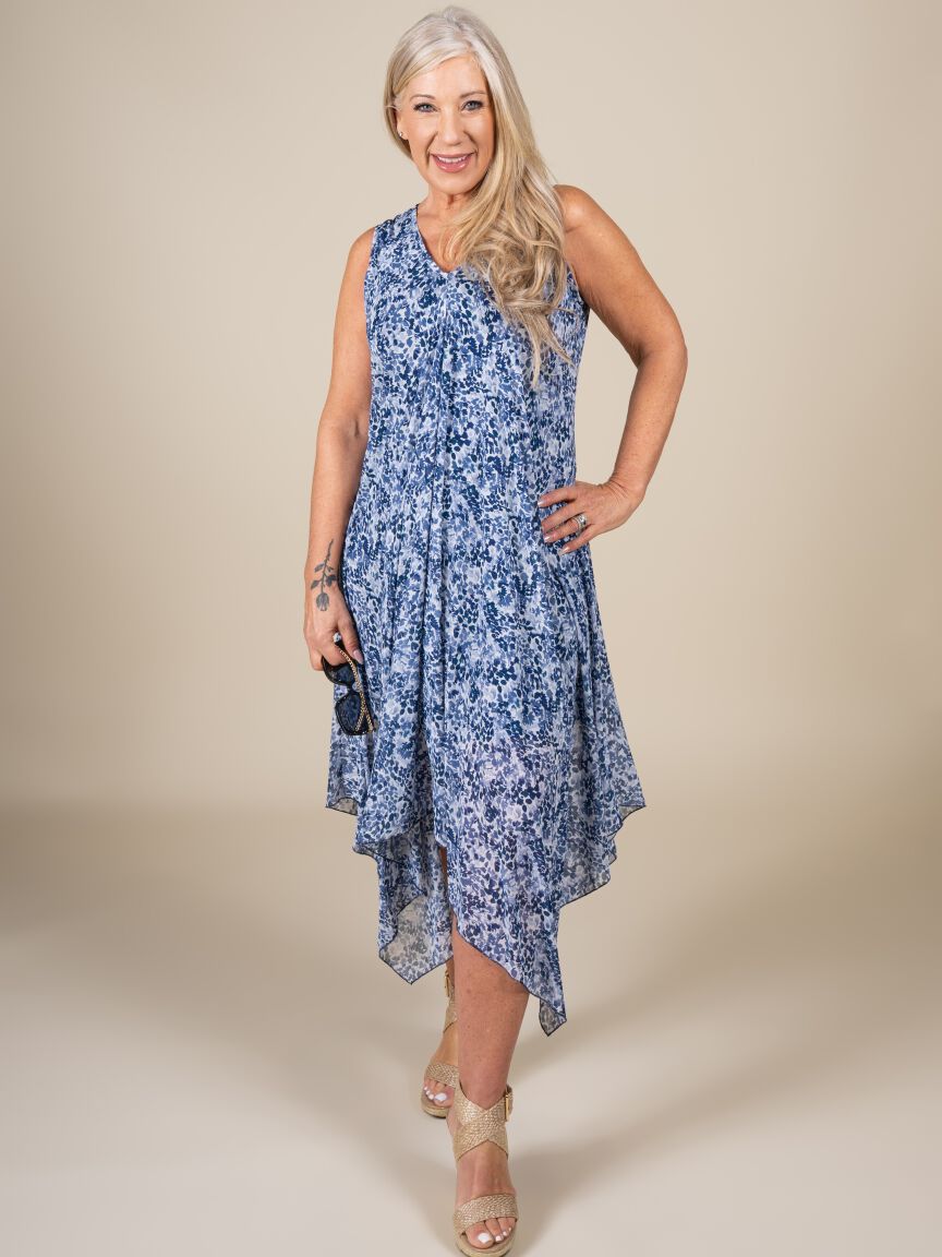 Sleeveless Midi Dress Image 5