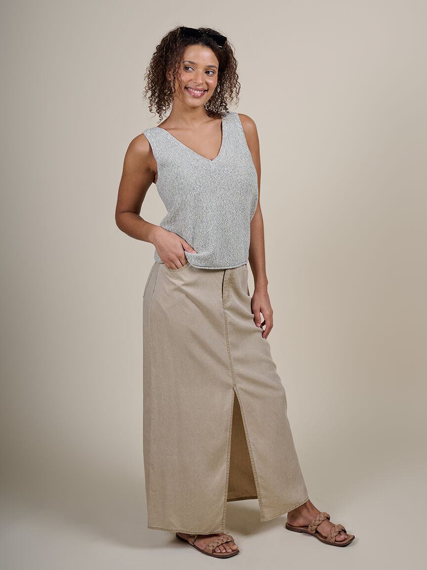 V-Neck Sleeveless Sweater Tank  Image 3