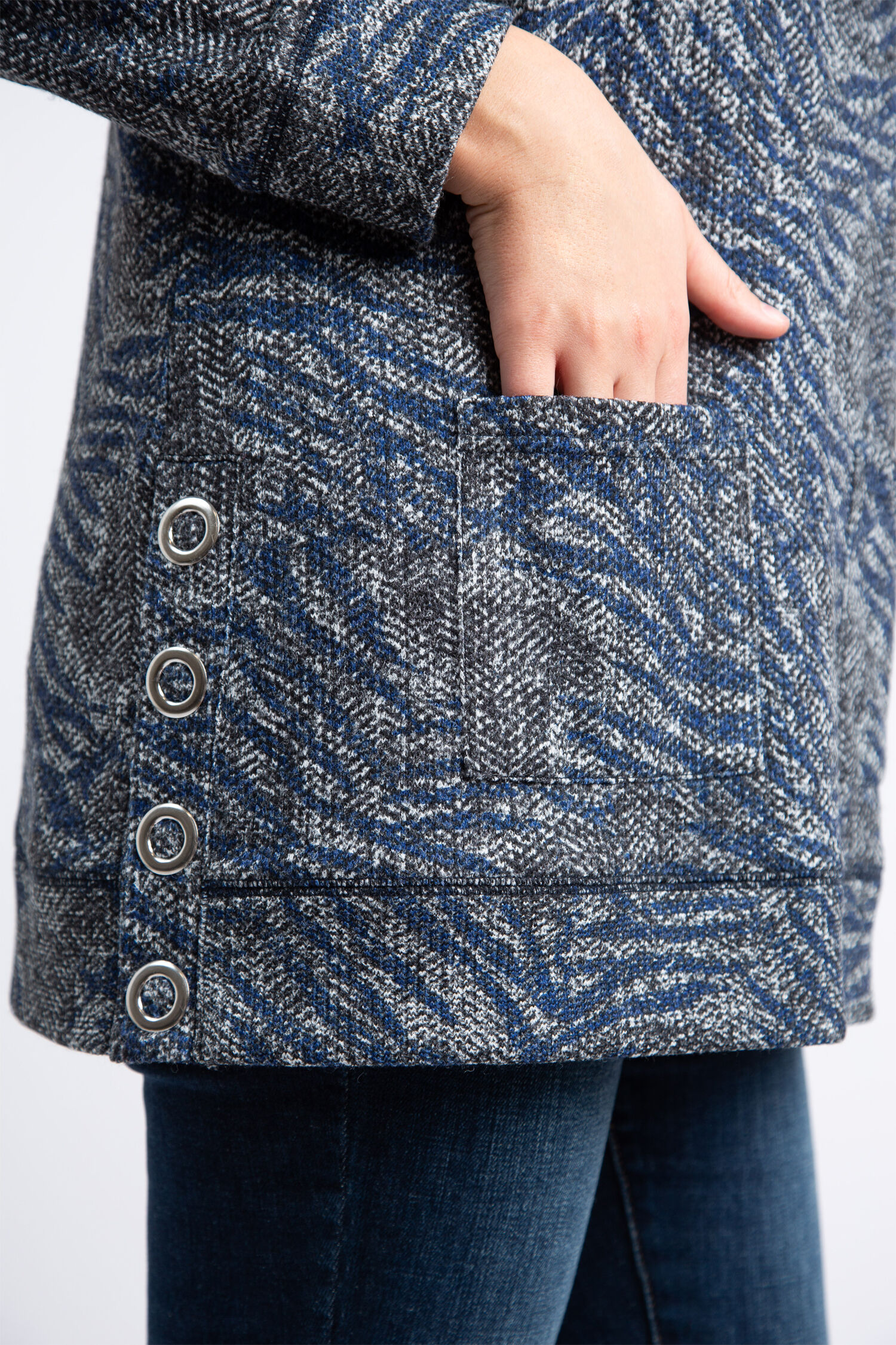 Long Sleeve Knit Sweater w/ Side Snaps  Image 4