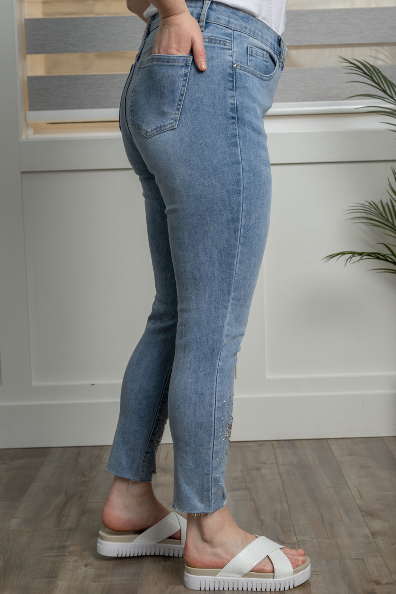 5 Pocket Star Denim Skinny Jeans Image 2