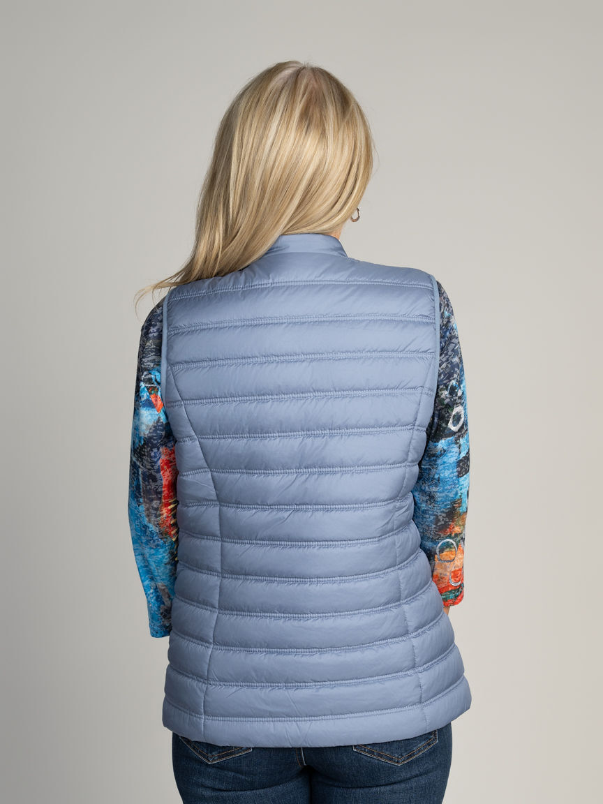 Lightweight Quilted Vest Image 4