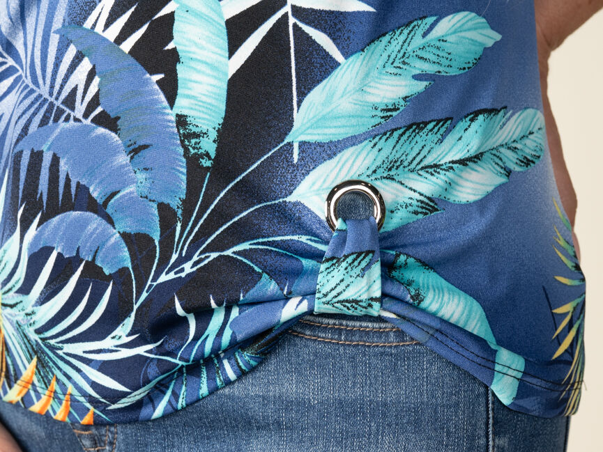 Short Sleeve Tropical Print Top With Grommet Detail Image 3