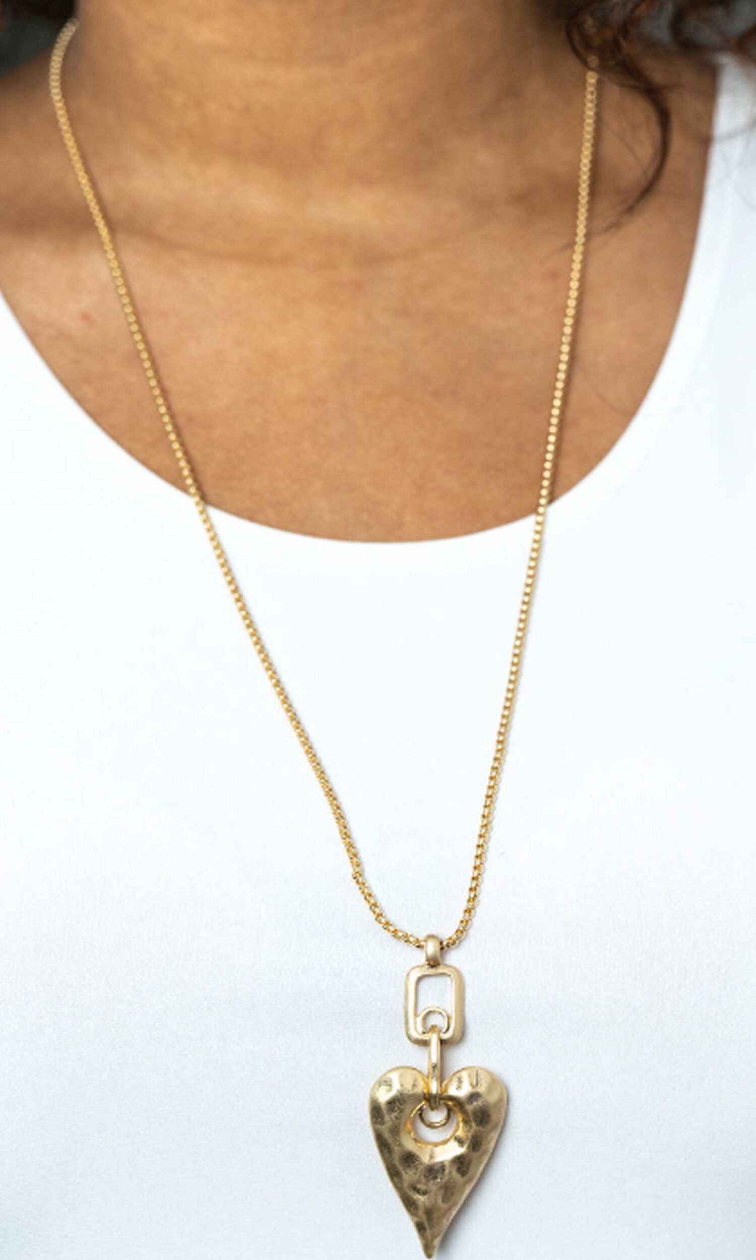 Hammered Heart Long Necklace Set Image 2