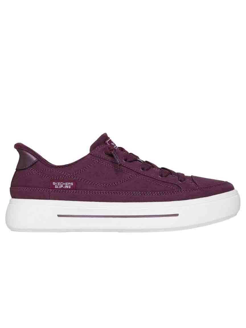 Skechers Slip-ins BOBS Social