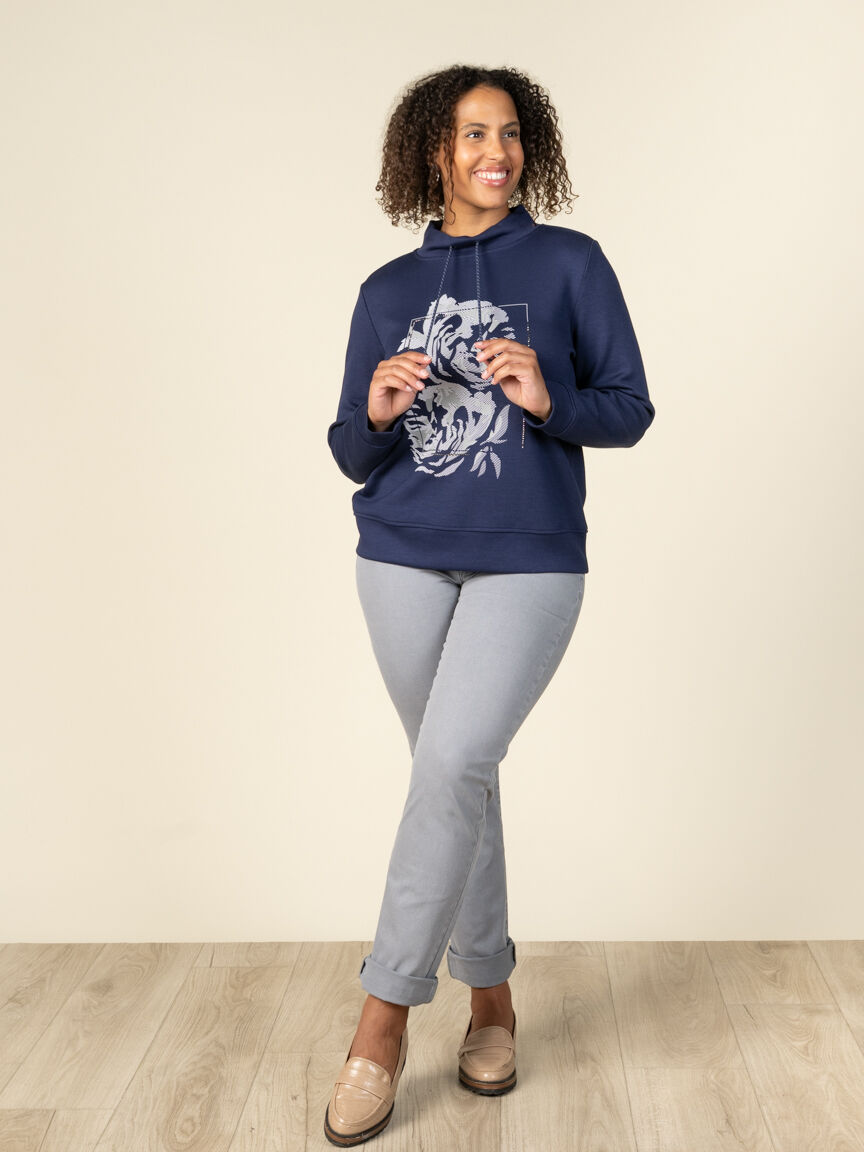 Long Sleeve Graphic Print Sweater Image 6