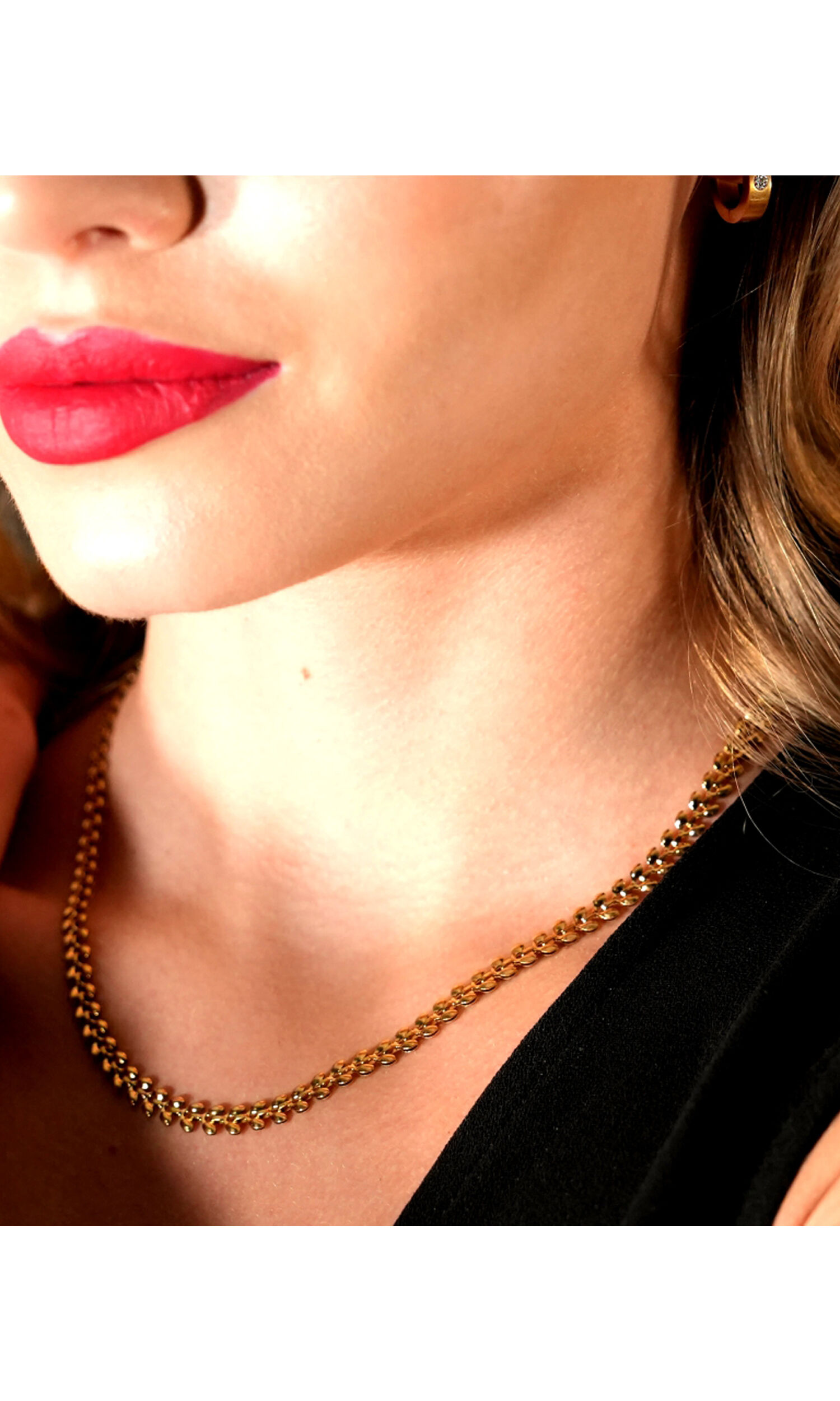 FANIA Leafy Patterned Bold Chain Necklace Image 5