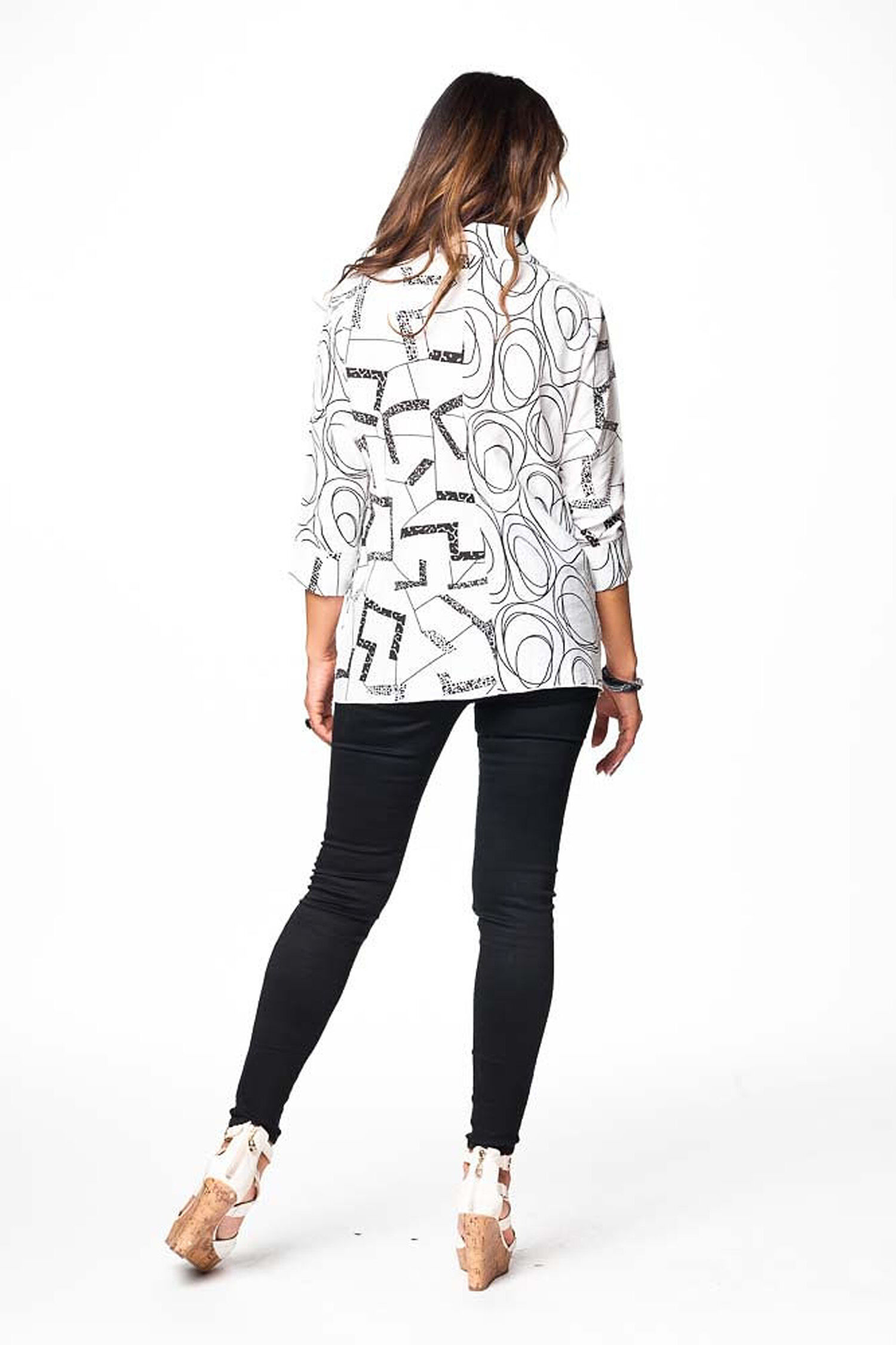 &frac34; Sleeve Button-Up Blouse Image 2