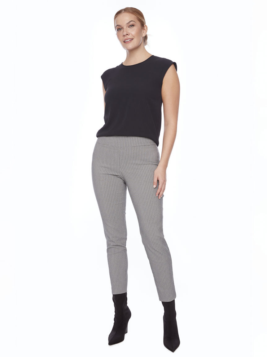 Pull-On Tummy Smoothing Ankle Pant