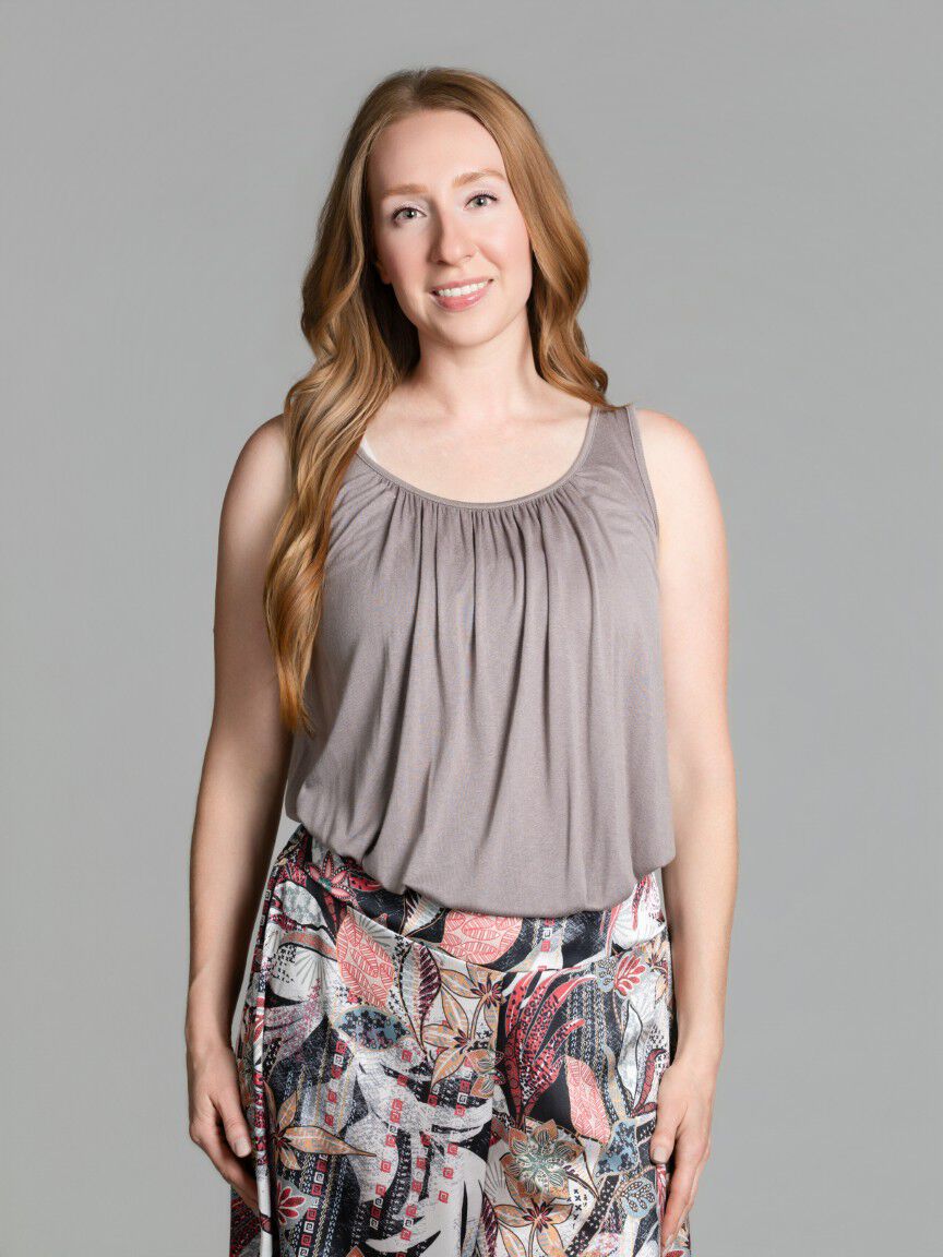 Elastic Hem Sleeveless Top Image 1