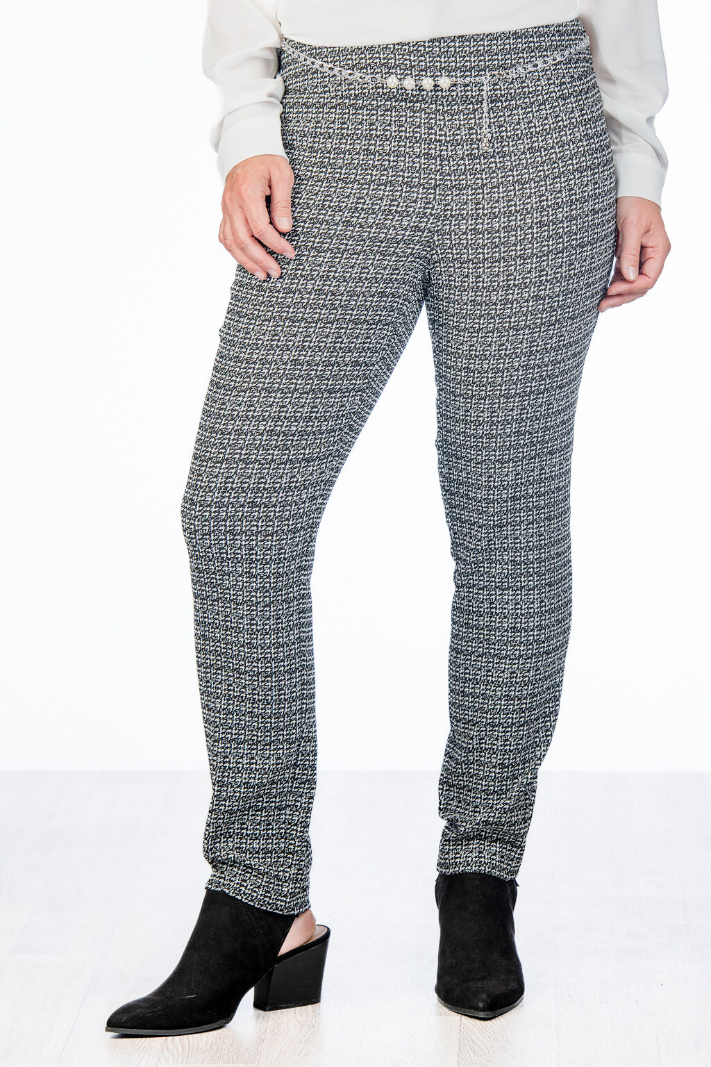 Shimmering Houndstooth Pearl-Chain Pants Image 2