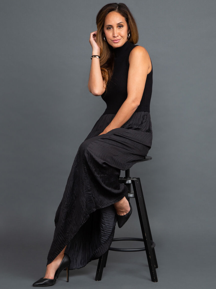 Sleeveless Mock Neck Maxi Dress Image 5