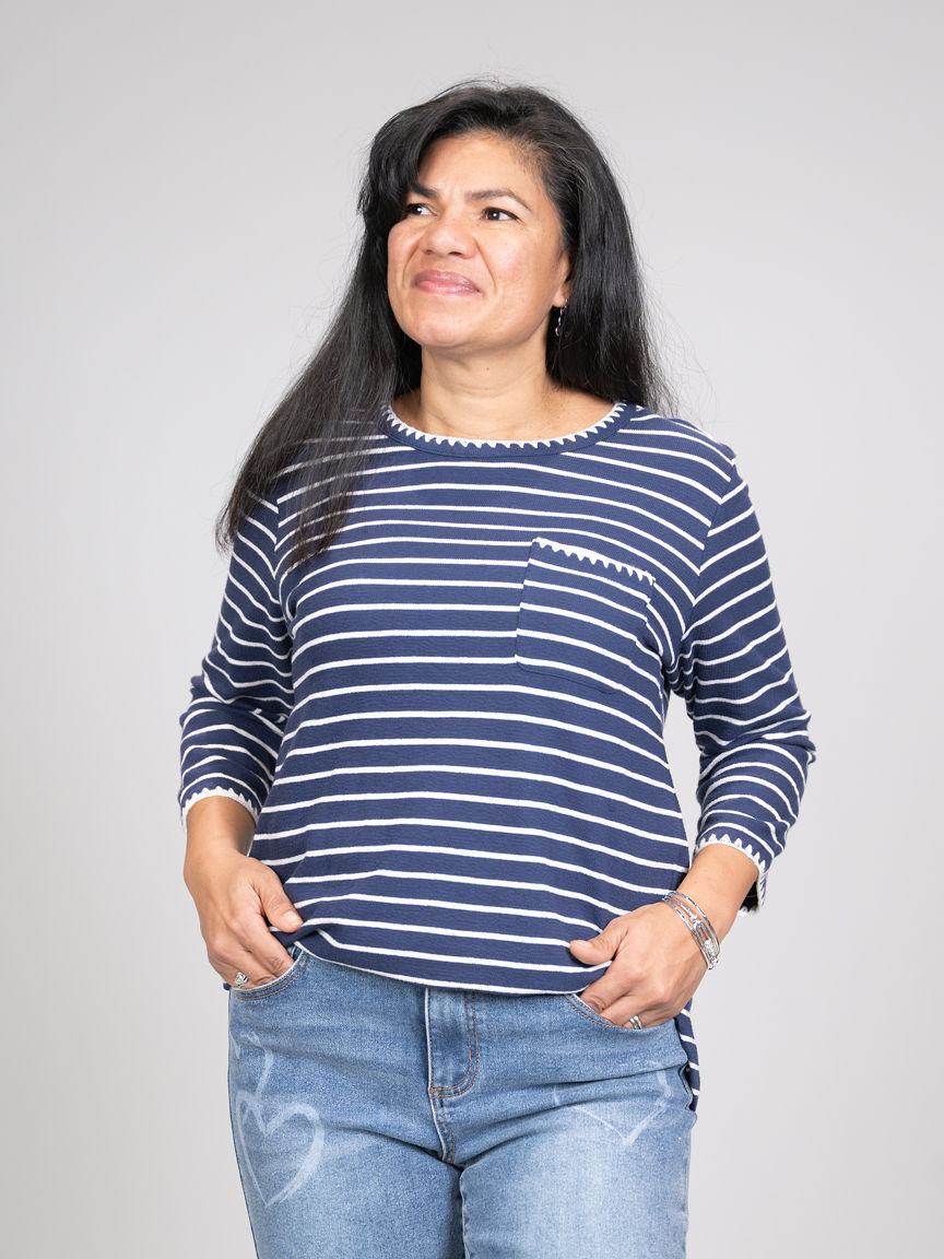 3/4 Sleeve Crew Neck Top With Contrast Detail