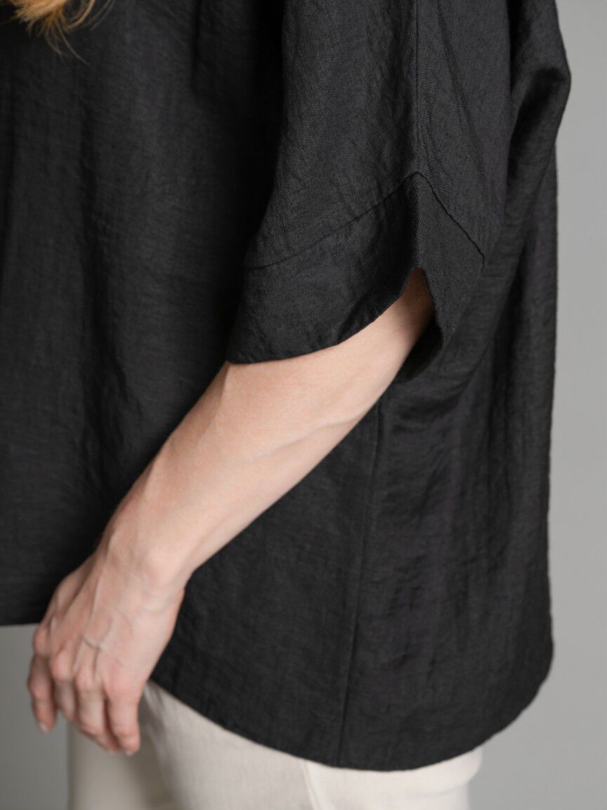 Linen Airflow Short Sleeve Top